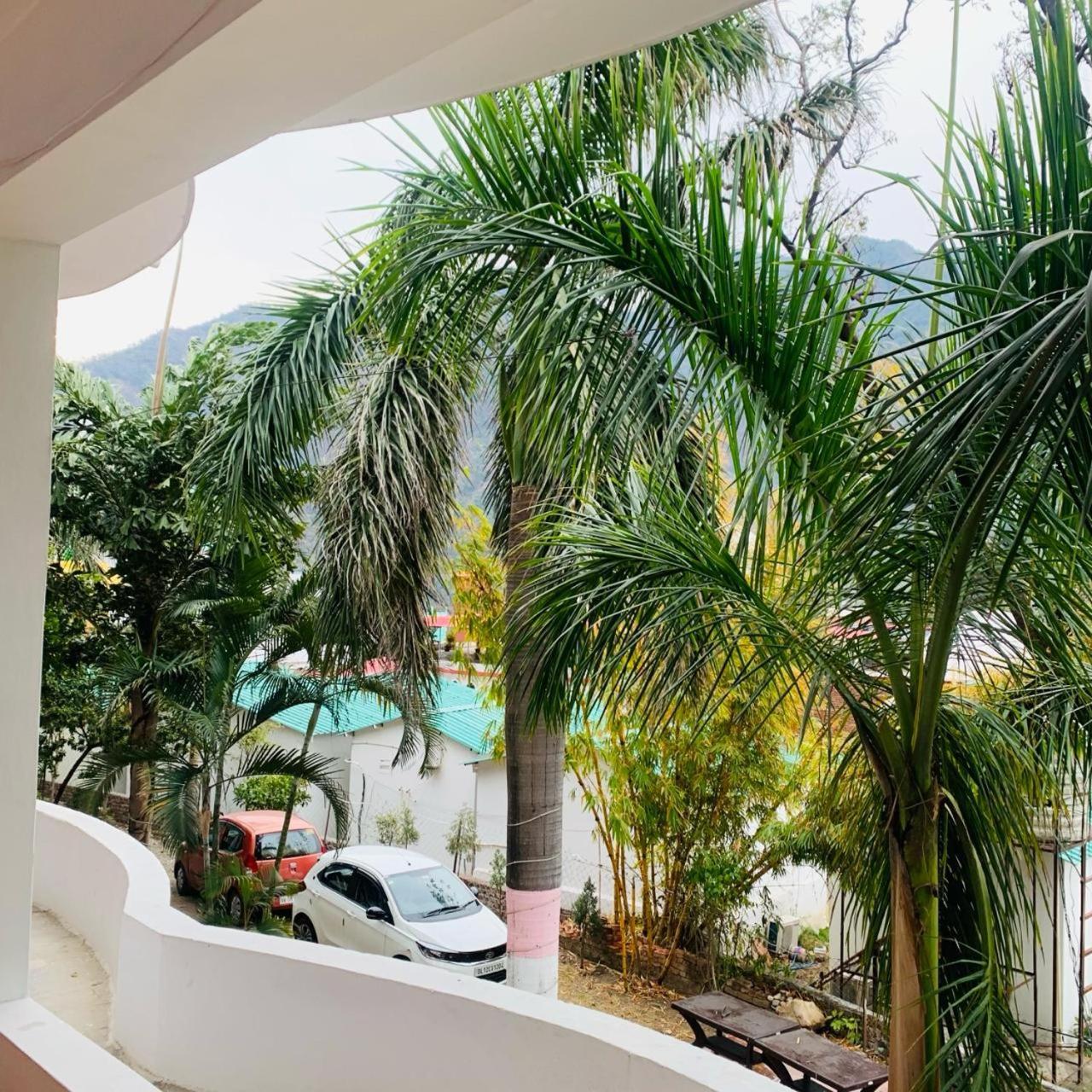 The Roxxy Royal Resort Rishīkesh Exterior foto